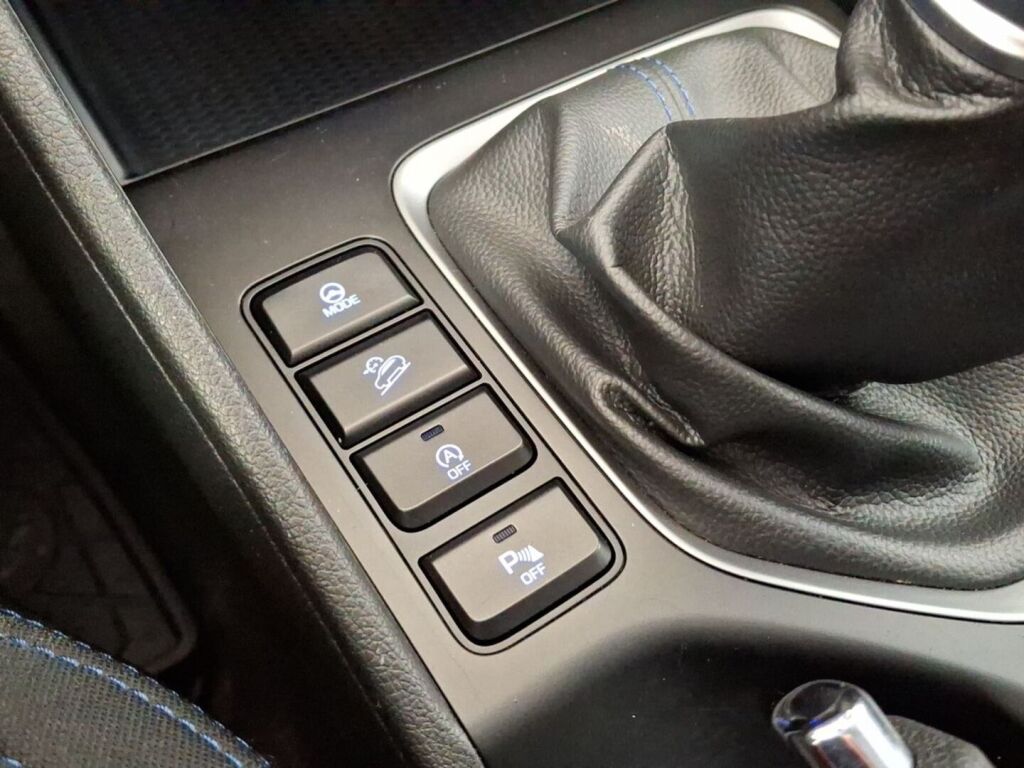 Hyundai Tucson 2016 Ruskea (beige)