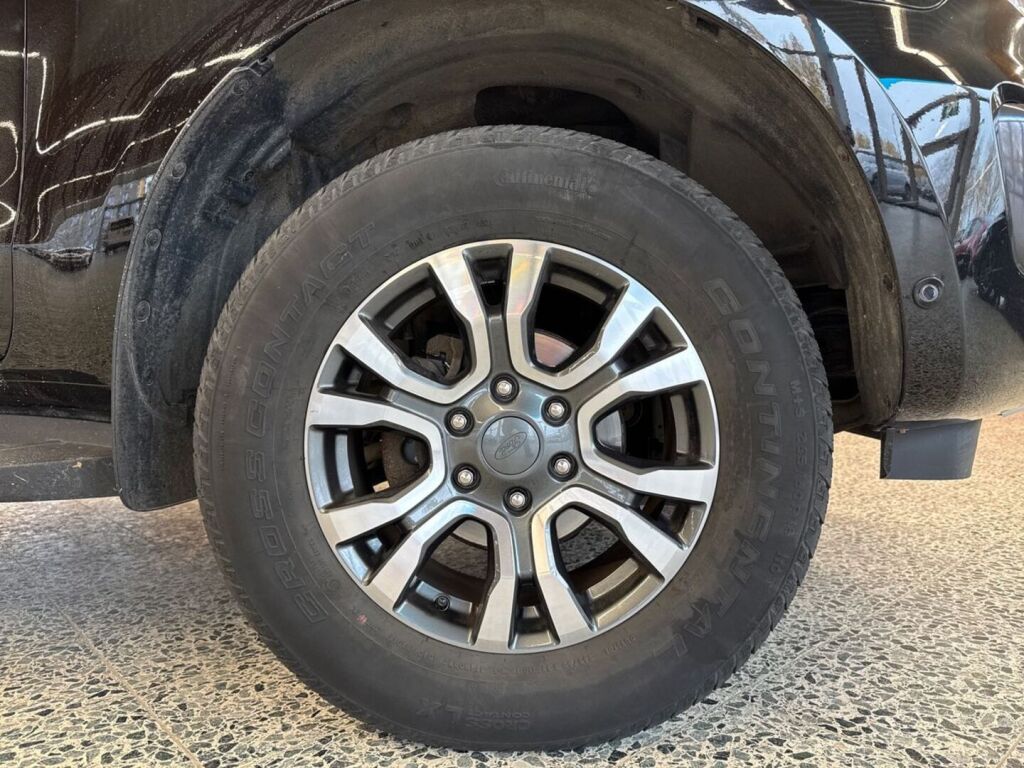 Ford Ranger 2021 Musta