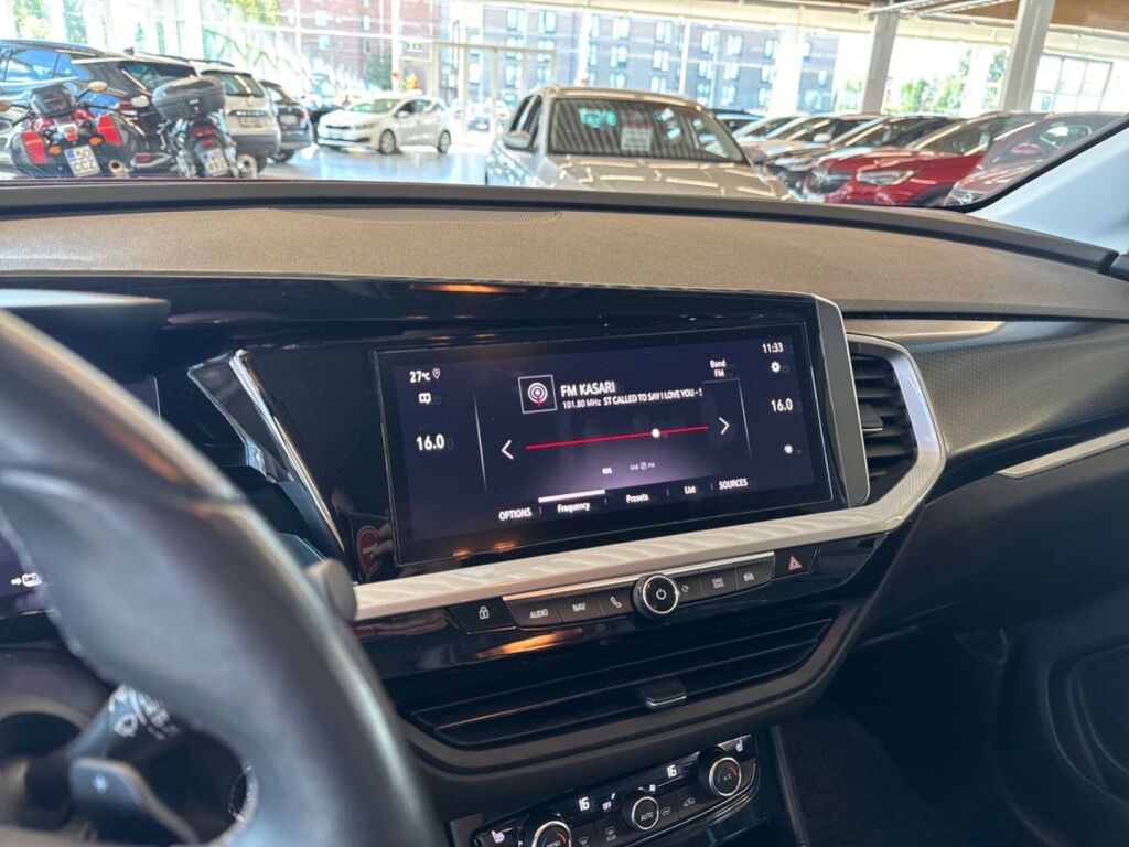 Opel Grandland 2023 Punainen