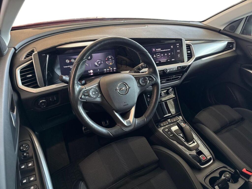 Opel Grandland 2023 Punainen