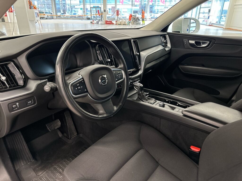 Volvo XC60 2018 Valkoinen