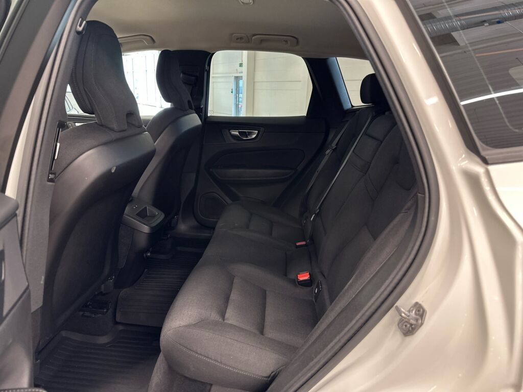 Volvo XC60 2018 Valkoinen