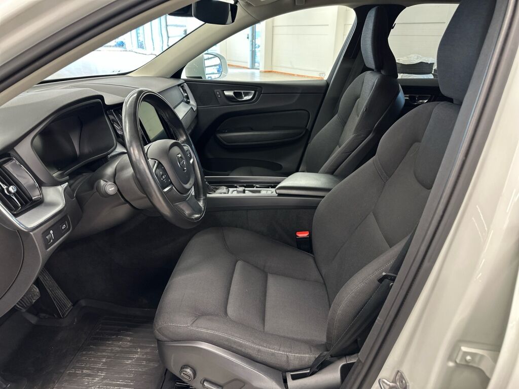 Volvo XC60 2018 Valkoinen