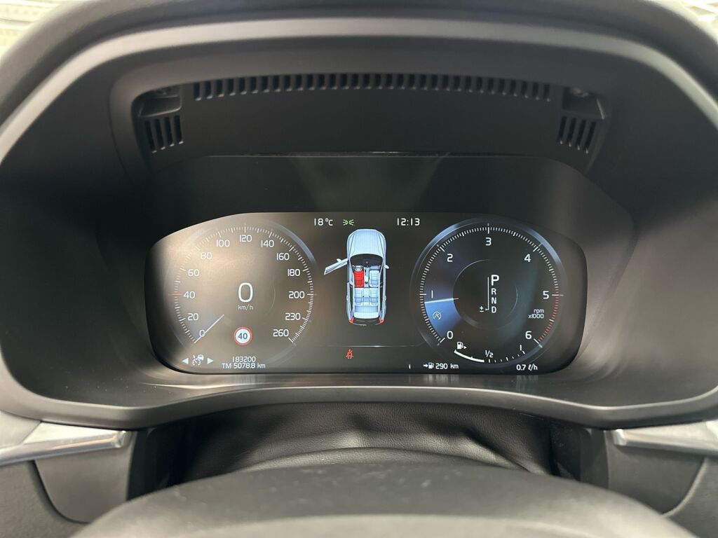 Volvo XC60 2018 Valkoinen