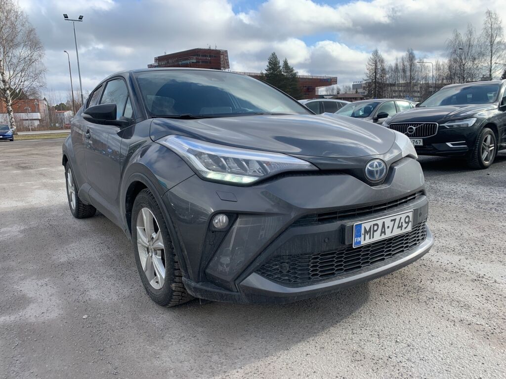 Toyota C-HR 2023 Harmaa