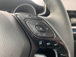 Toyota C-HR 2023 Harmaa