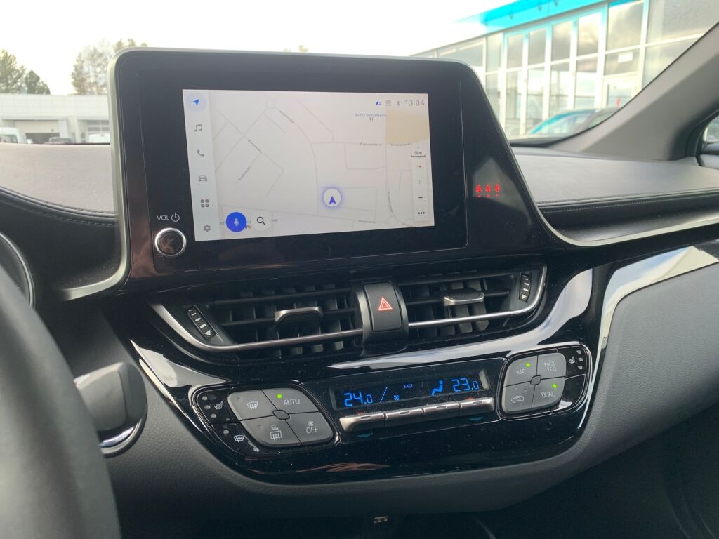 Toyota C-HR 2023 Harmaa