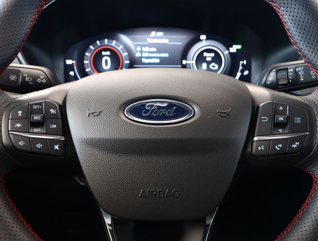 Ford Kuga 2024 Frozen White