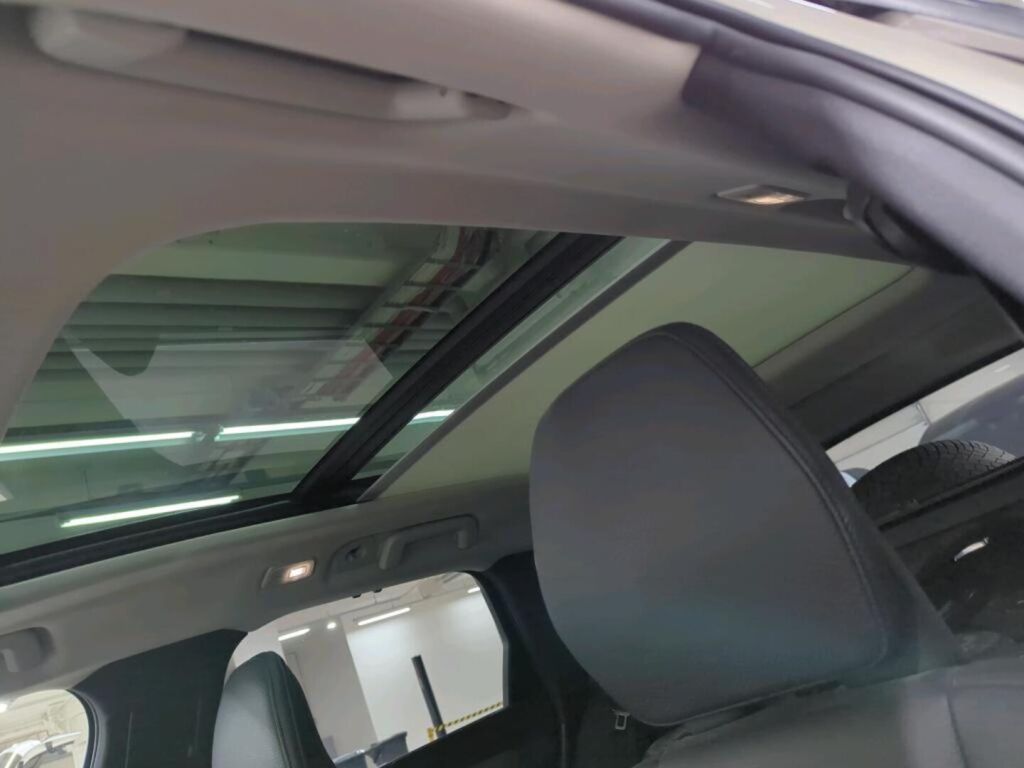 Volvo V90 2024 Ruskea (beige)