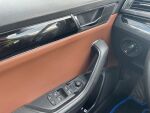 Skoda Superb 2023 Musta