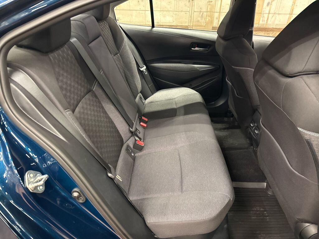 Toyota Corolla 2024 Musta