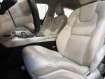 Volvo V90 2024 Musta