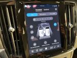 Volvo V90 2024 Musta