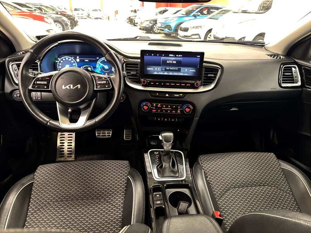 Kia Ceed 2023 Valkoinen