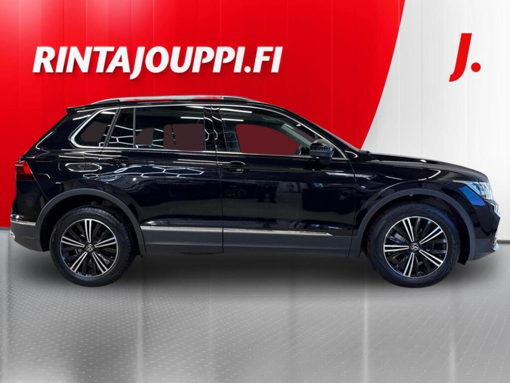 Volkswagen Tiguan 2023 Musta