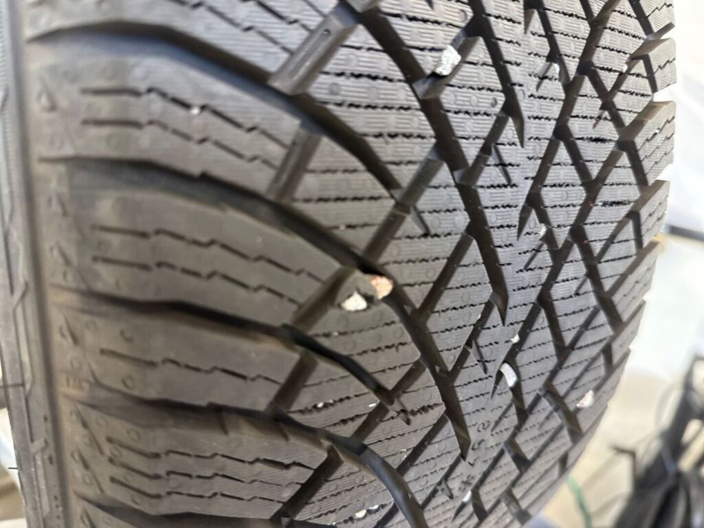 Volkswagen Tiguan 2023 Musta