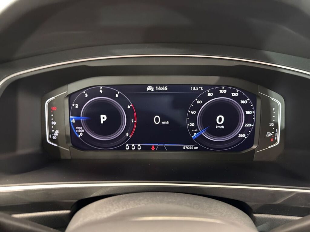 Volkswagen Tiguan 2023 Musta
