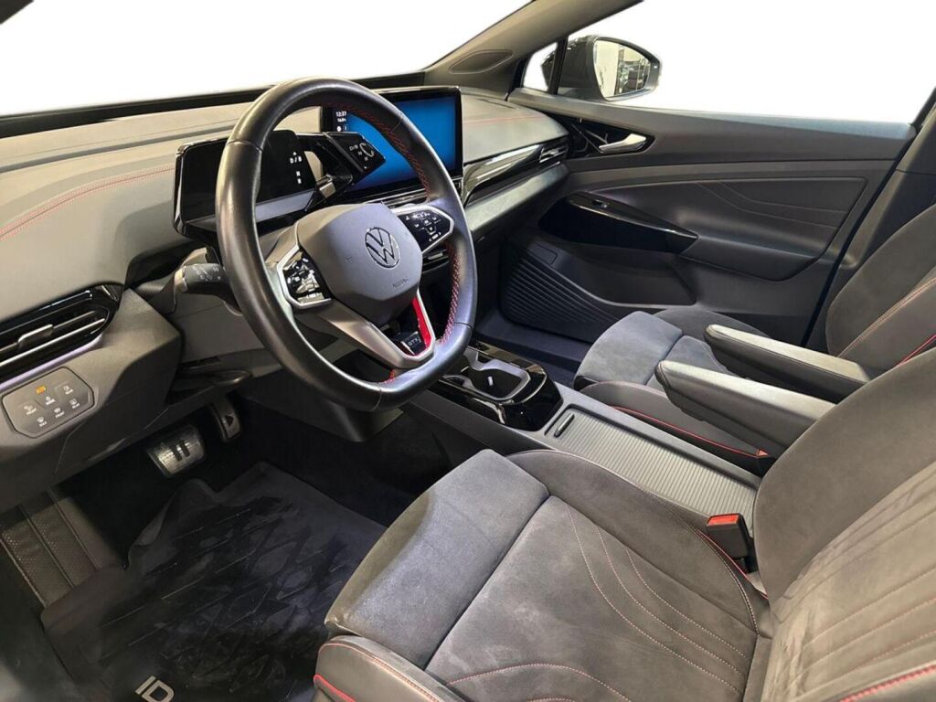 Volkswagen ID.4 2023 Musta