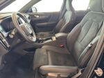Volvo XC40 2023 Musta