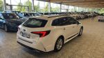 Toyota Corolla 2023 Valkoinen