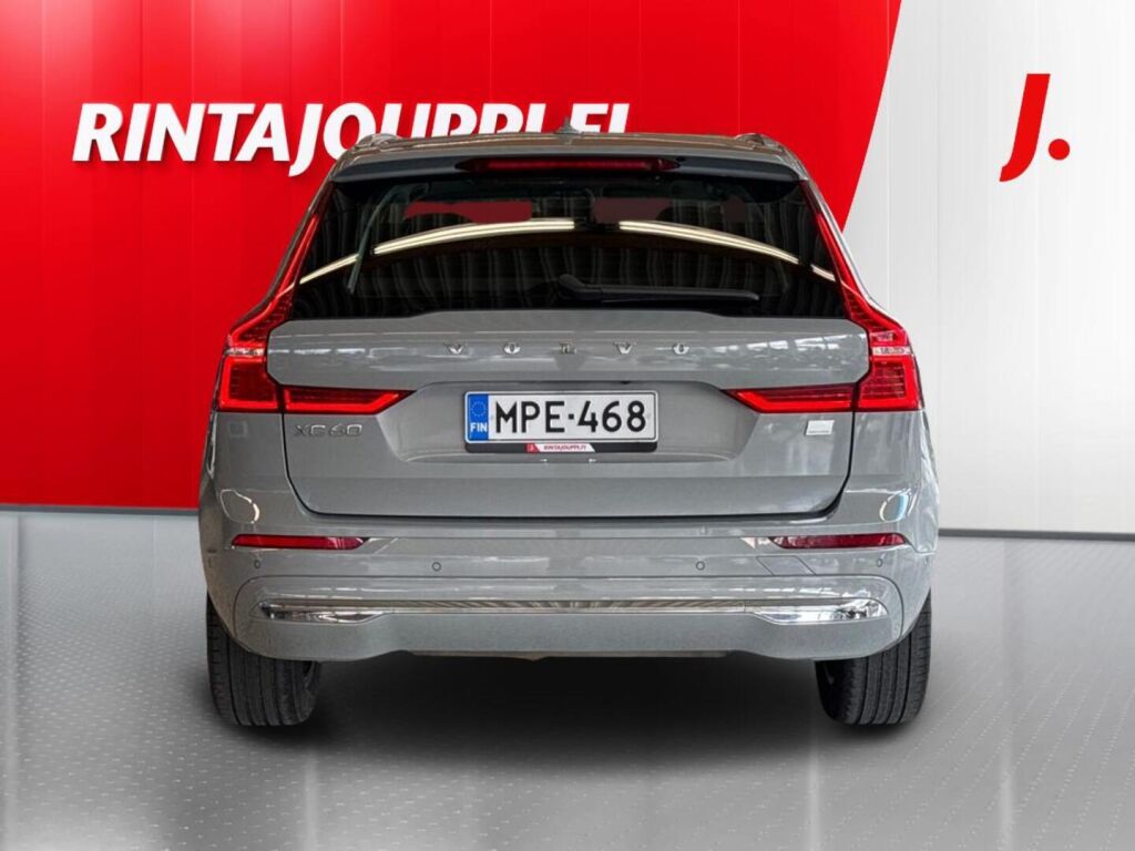 Volvo XC60 2023 Harmaa
