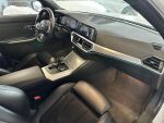 BMW 330 2020 Valkoinen