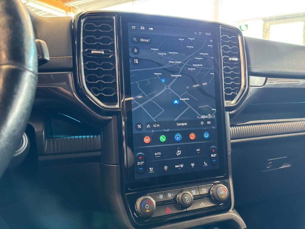 Ford Ranger 2024 Cyber Orange