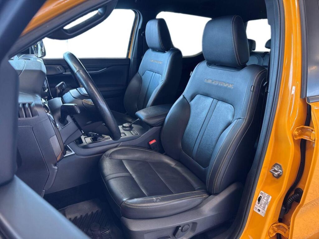 Ford Ranger 2024 Cyber Orange