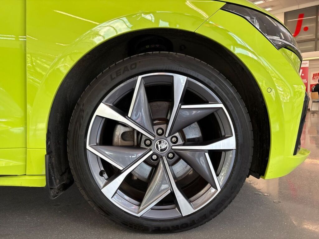 Skoda Enyaq 2022 Vihreä