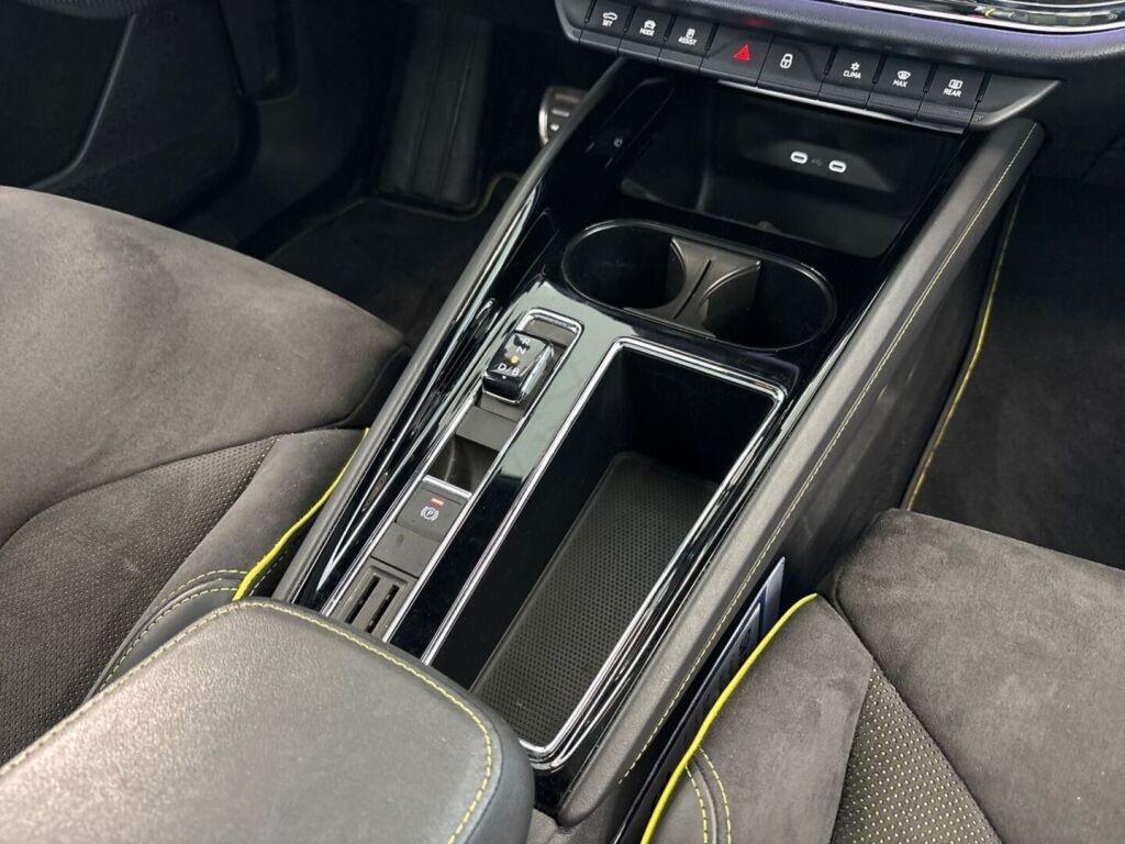 Skoda Enyaq 2022 Vihreä