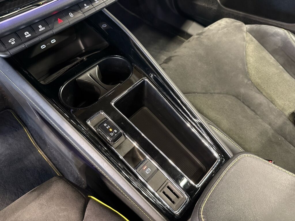 Skoda Enyaq 2022 Vihreä