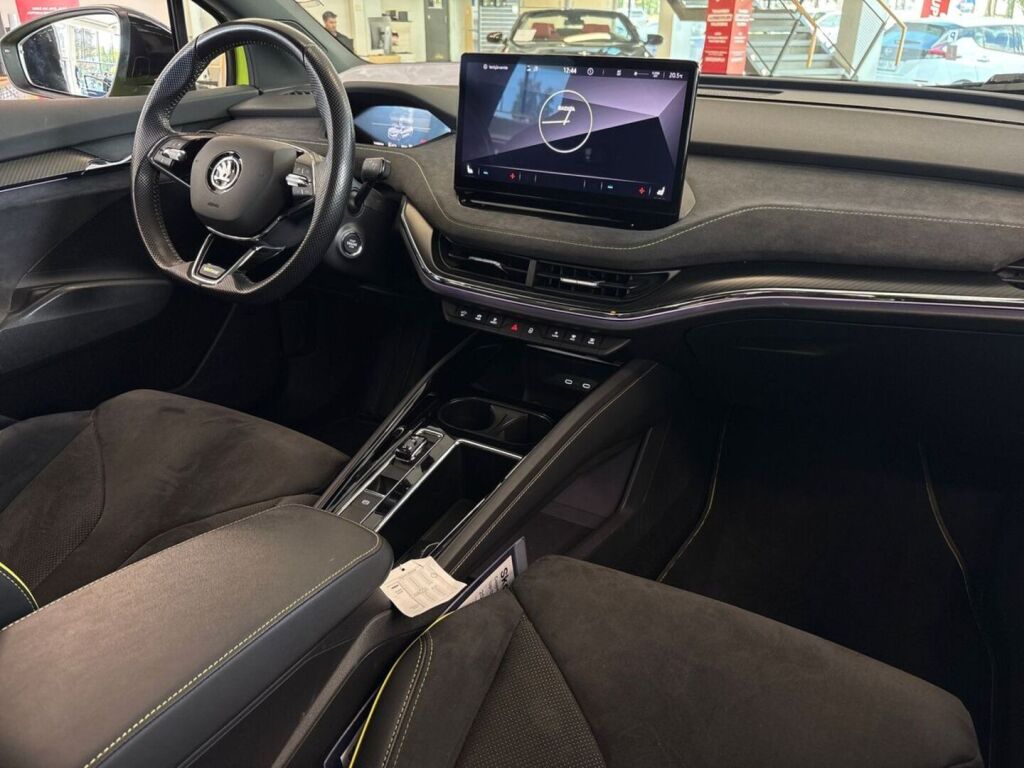 Skoda Enyaq 2022 Vihreä