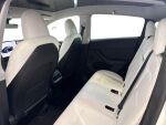 Tesla Model Y 2024 Valkoinen