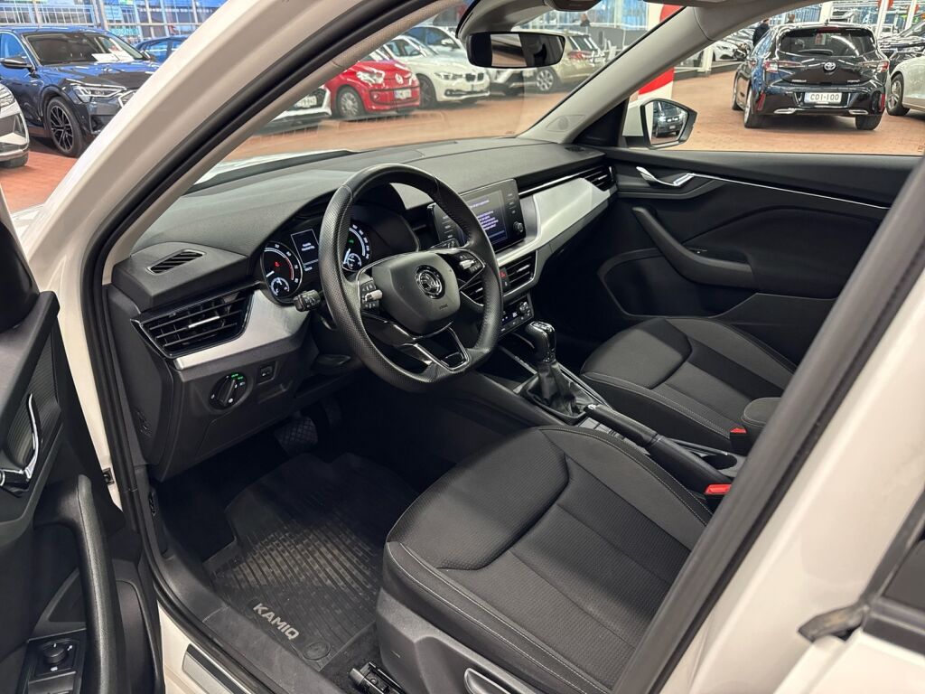 Skoda Kamiq 2024 Valkoinen