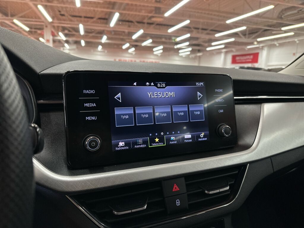 Skoda Kamiq 2024 Valkoinen