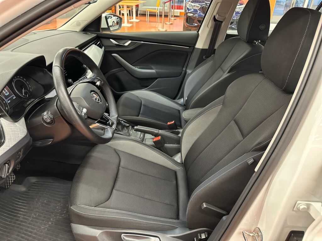 Skoda Kamiq 2024 Valkoinen