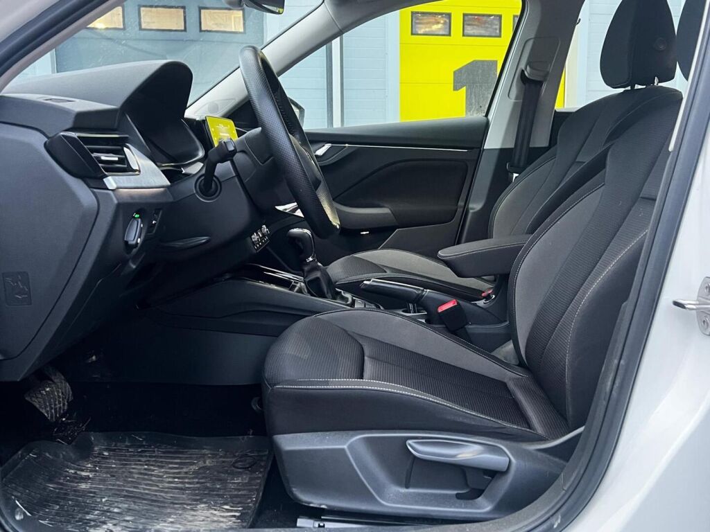 Skoda Kamiq 2024 Valkoinen