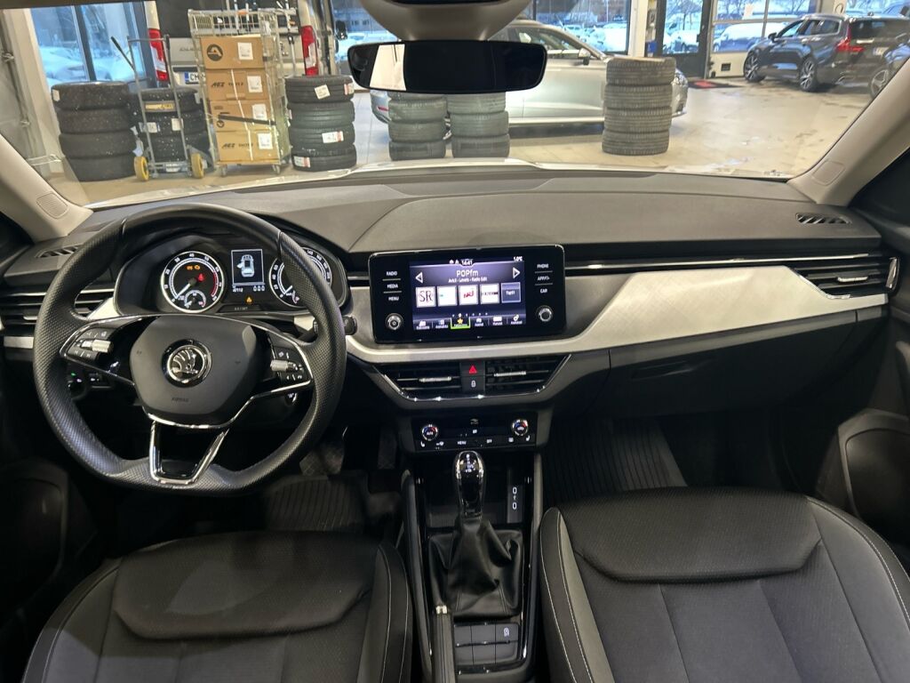 Skoda Kamiq 2024 Valkoinen