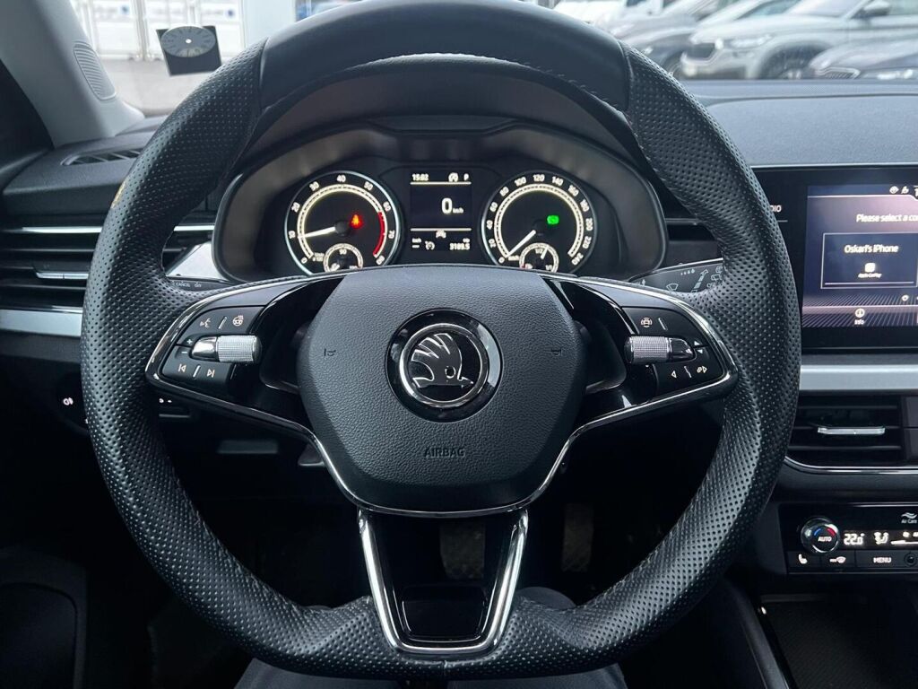 Skoda Kamiq 2024 Valkoinen