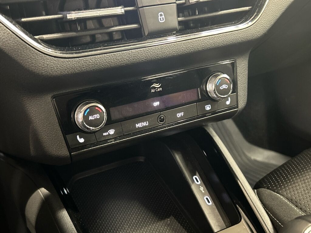 Skoda Kamiq 2024 Valkoinen