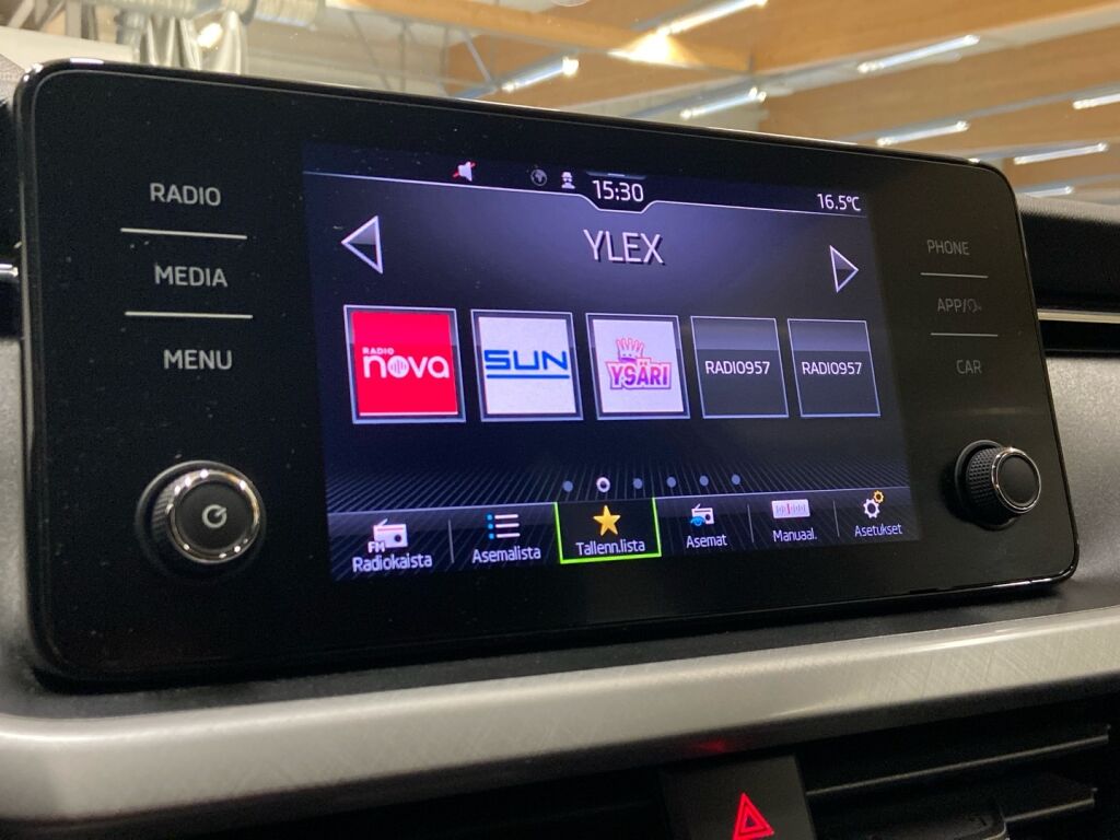 Skoda Kamiq 2024 Valkoinen