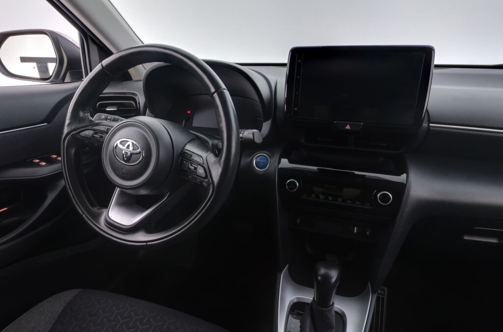 Toyota Yaris Cross 2023 Hopea