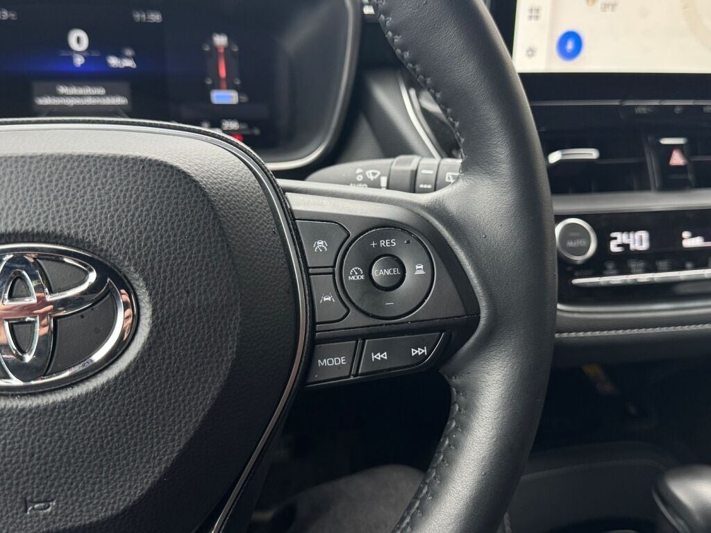 Toyota Corolla 2024 Ruskea (beige)