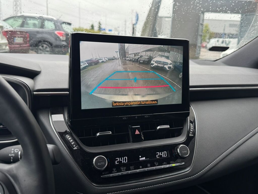 Toyota Corolla 2024 Ruskea (beige)