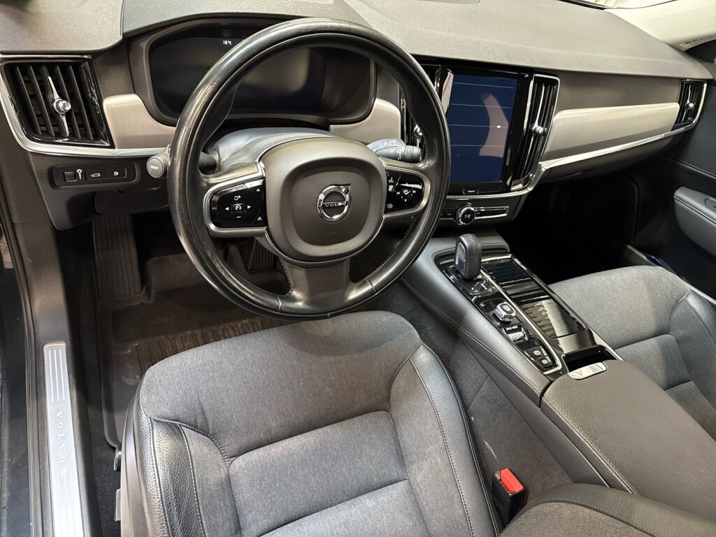 Volvo V90 2020 Harmaa