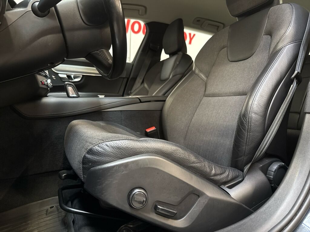Volvo V90 2020 Harmaa