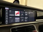 Porsche Panamera 2020 Musta
