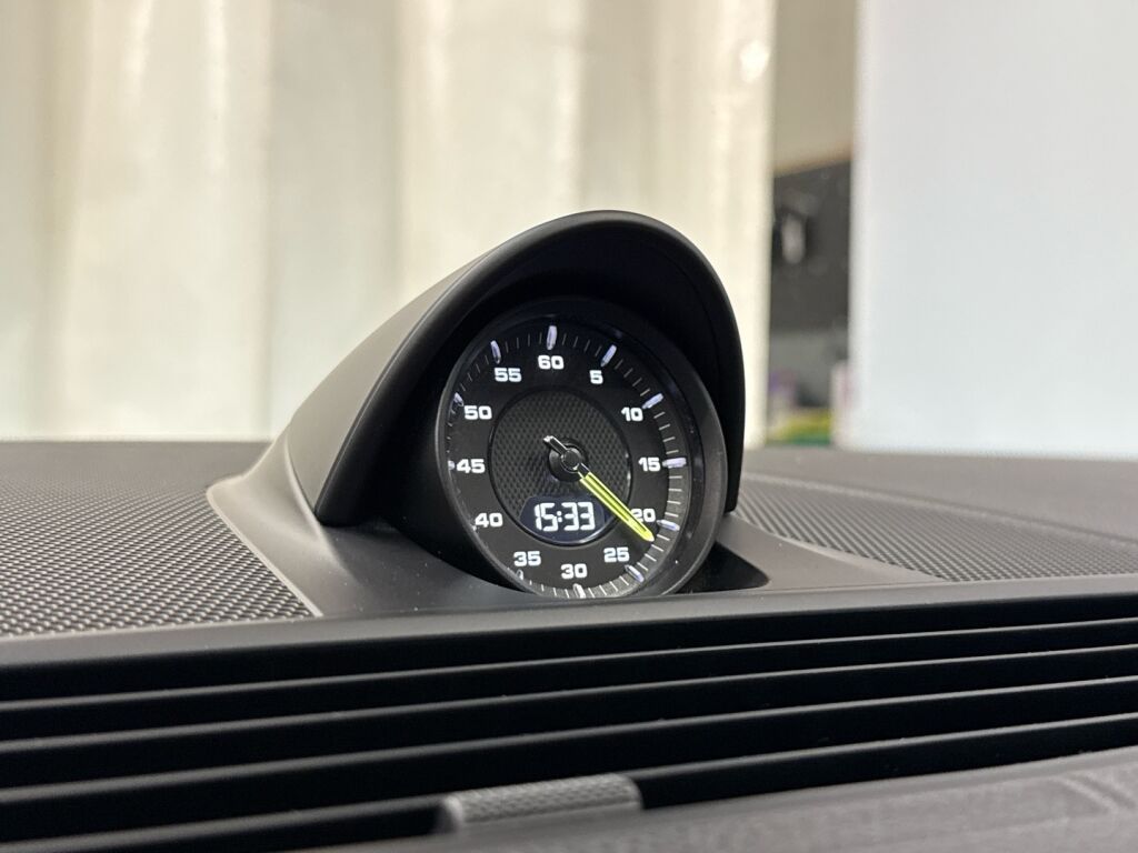 Porsche Panamera 2020 Musta