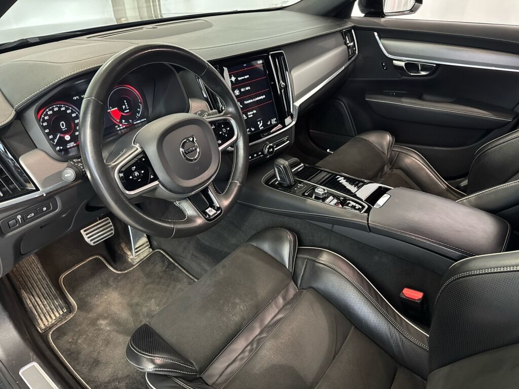 Volvo V90 2020 Harmaa