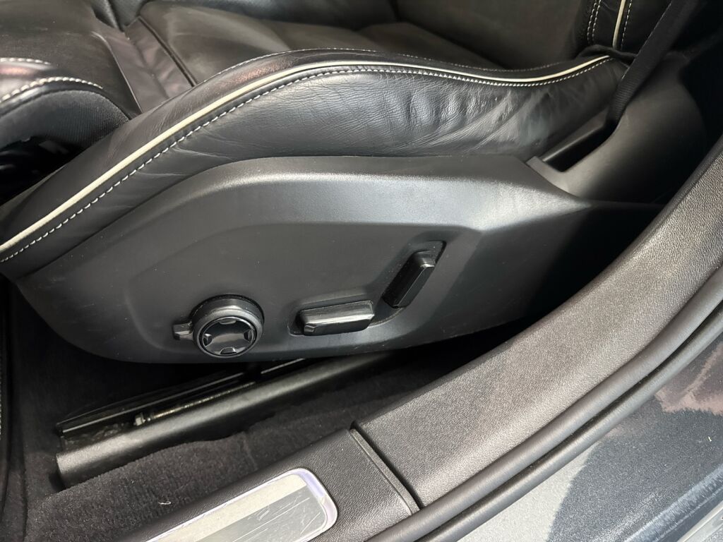 Volvo V90 2020 Harmaa